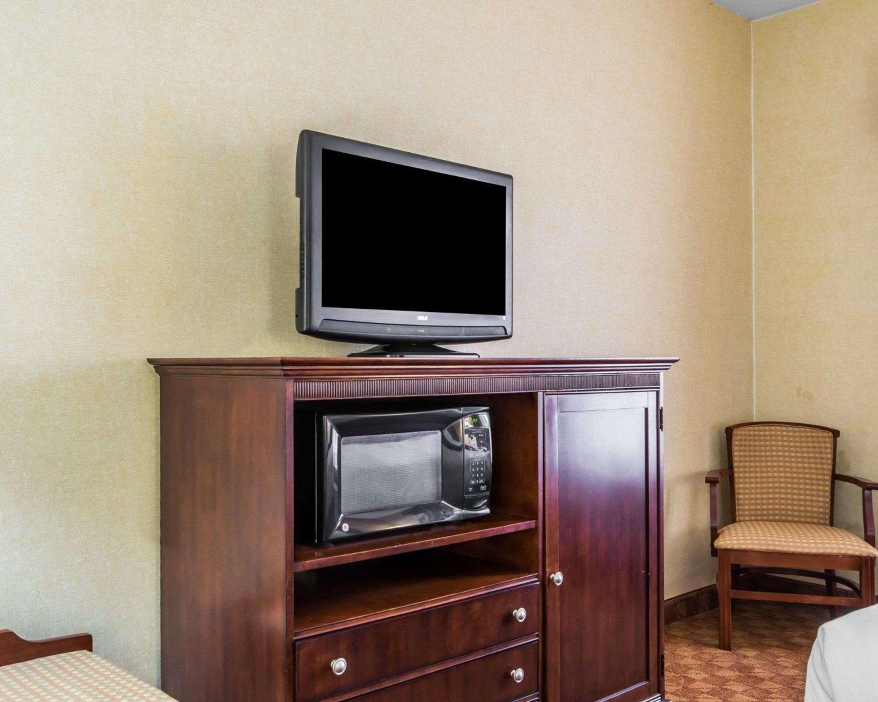 Comfort Suites South Point - Huntington Esterno foto