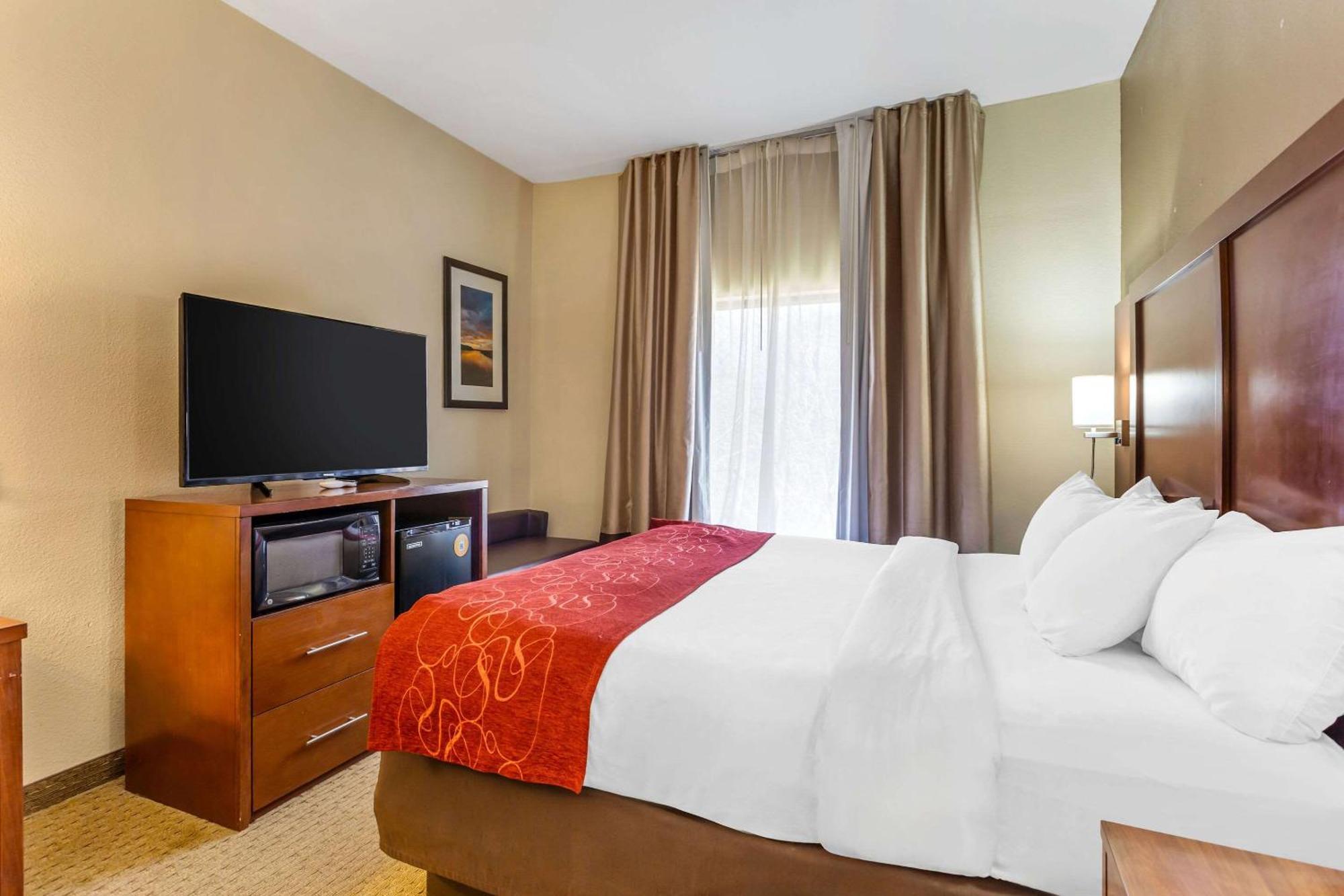 Comfort Suites South Point - Huntington Esterno foto