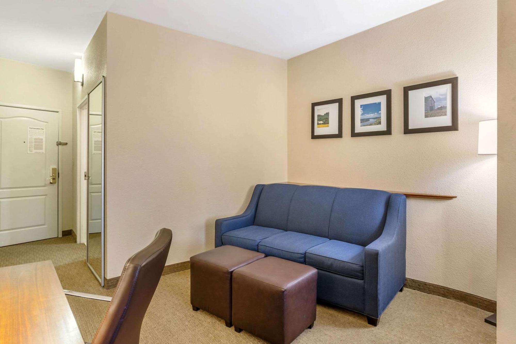 Comfort Suites South Point - Huntington Esterno foto