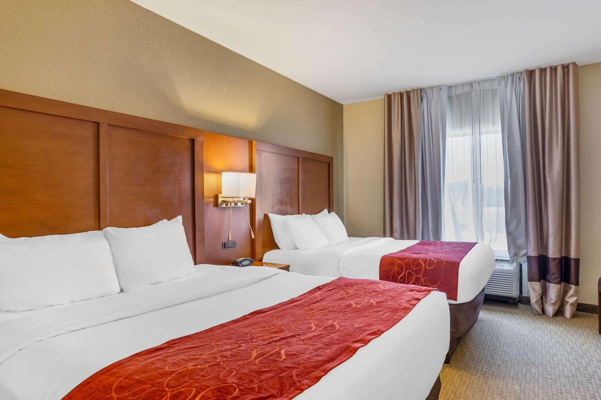 Comfort Suites South Point - Huntington Esterno foto
